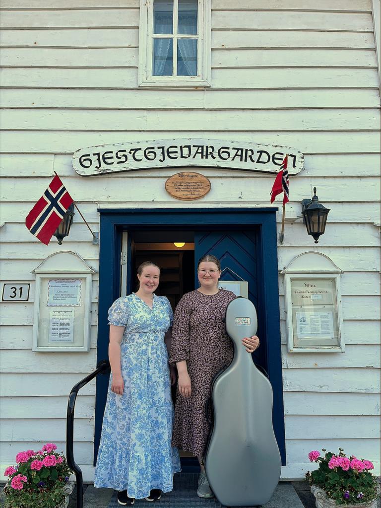 Duo VÄXLA: Klarinettistin Hanne Dyrendahl Seter und Cellistin Astrid Hanson Wallgren | Foto: Duo VÄXLA